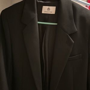 Aritzia oversized black blazer